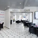 Express Hotel 2*