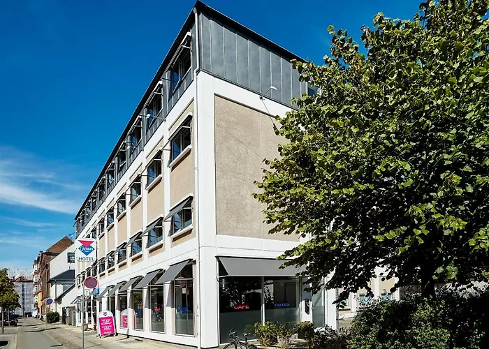 Express Hotel